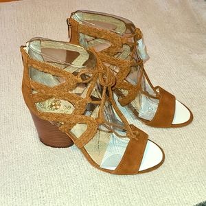 Vince Camuto ambular lace up chunk heel